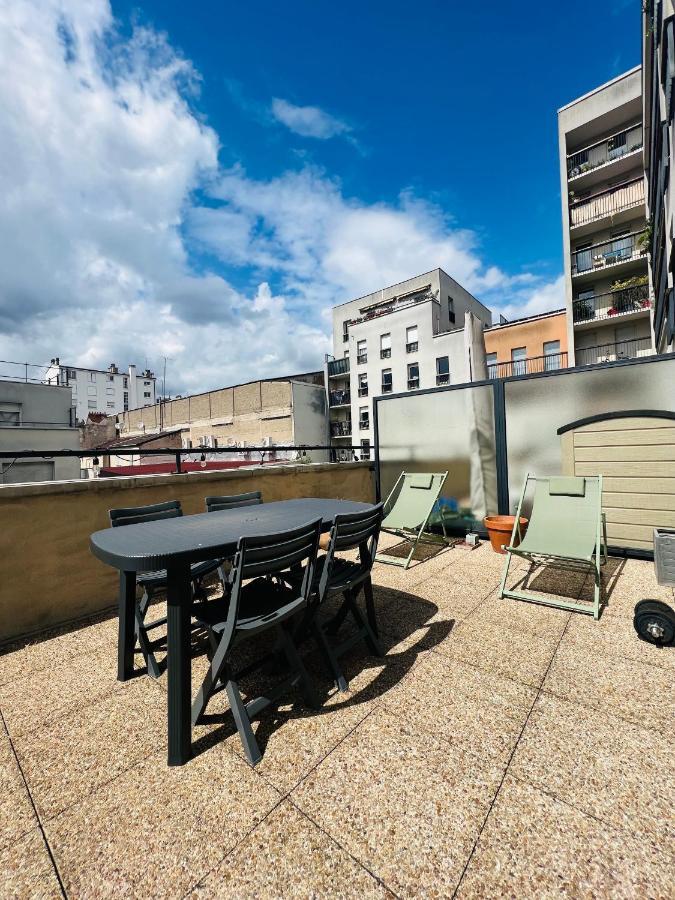 Bel Appartement Avec Terrasse Пантен Екстериор снимка